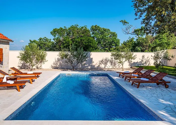 My Dalmatia - Zara With Private Swimming Pool