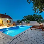 My Dalmatia - Zara With Private Swimming Pool Stankovci (Zadar)