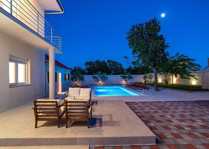 My Dalmatia - Zara With Private Swimming Pool